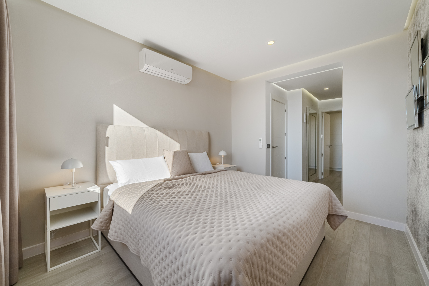 20251208 - 25 - Mi Paraiso - Ocean Garden 1007 - De20V2-20.jpg