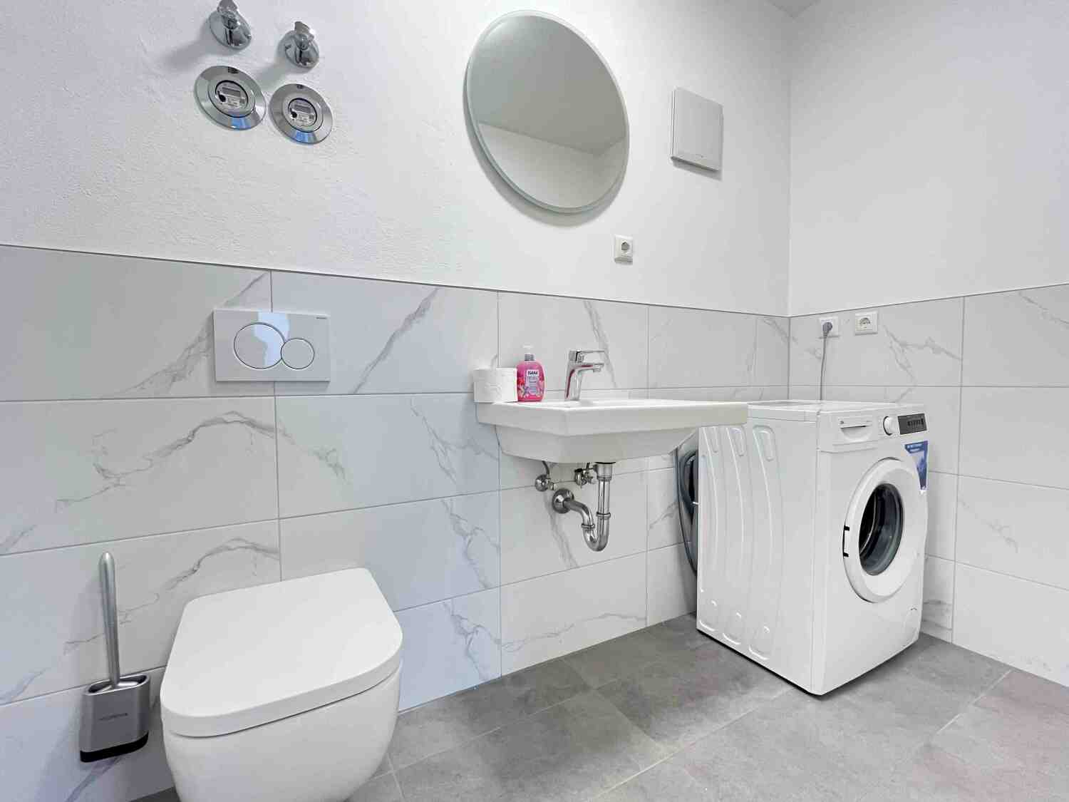 LAP105_(OG links) Pielmühler Straße 4, 93138 Lappersdorf (11).jpg