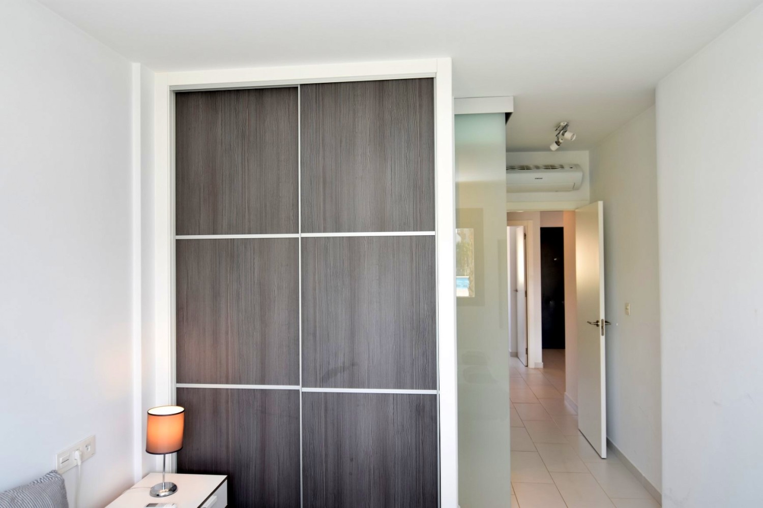 DSC_0915 (Custom).JPG