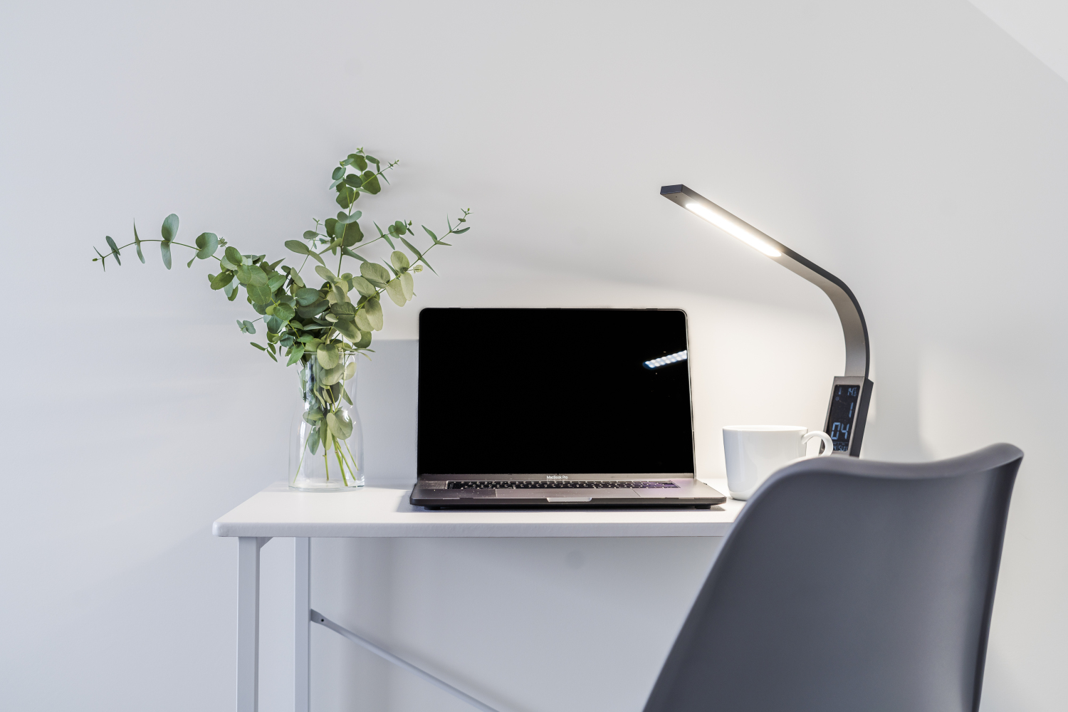 adrianna 7 barn close-10.jpg