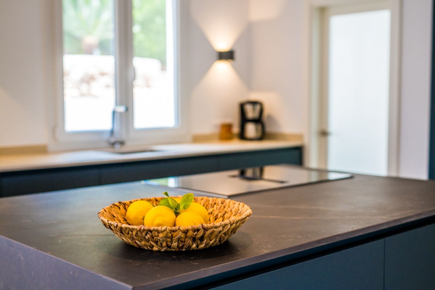 Villa_Marbella_Erdgeschoss_Küche 3.jpg