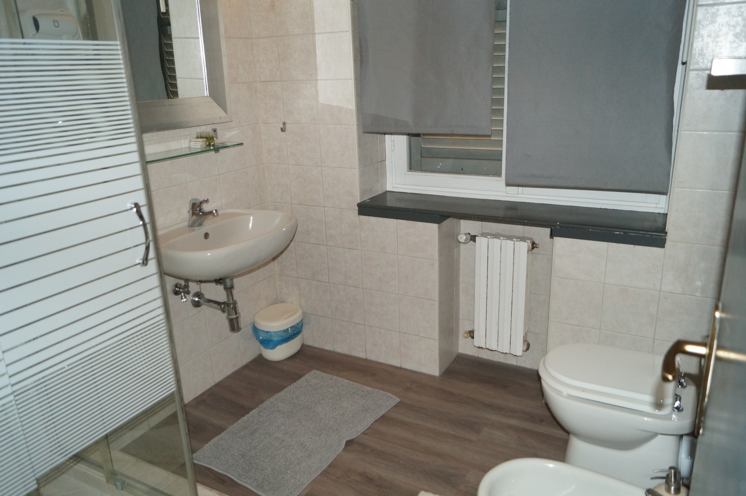 NAVIGLI DARSENA - T BAGNO 2.JPG