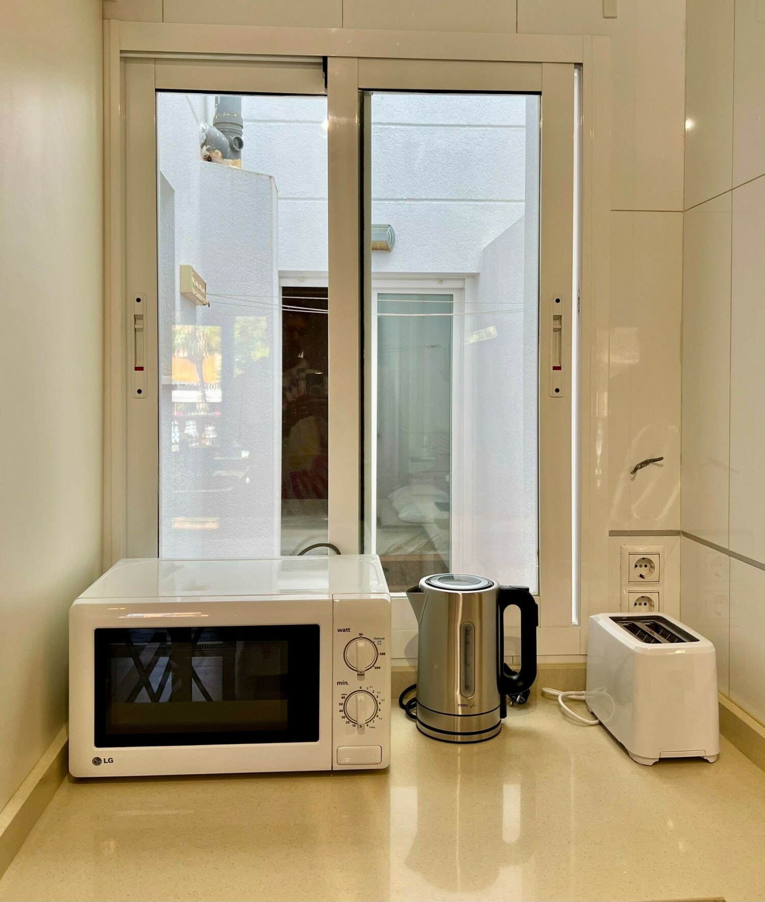 pic ivo kitchen 6.jpg