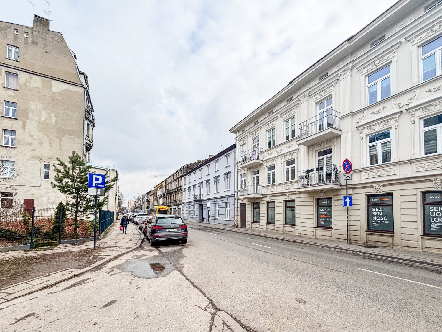 wjazd do budynkklatka schodowa nawrot 55a-05.jpg