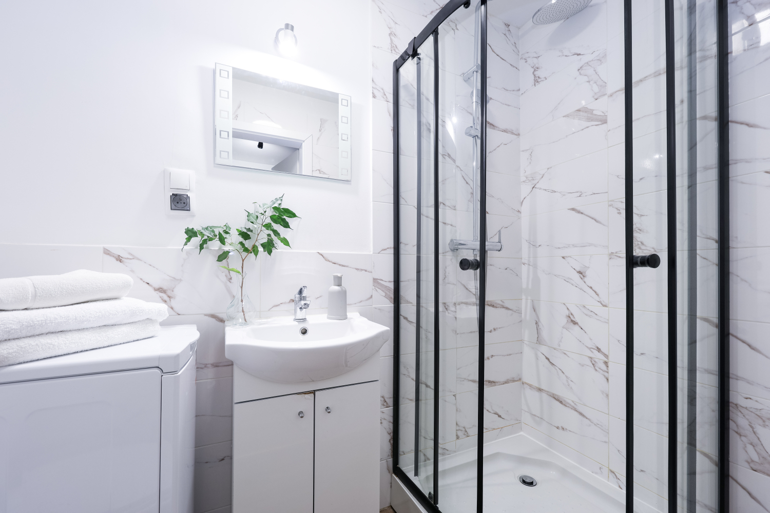 ładna łazienka, nowa, mieszkanie wynajem Łódź centrum piotrkowska.jpg