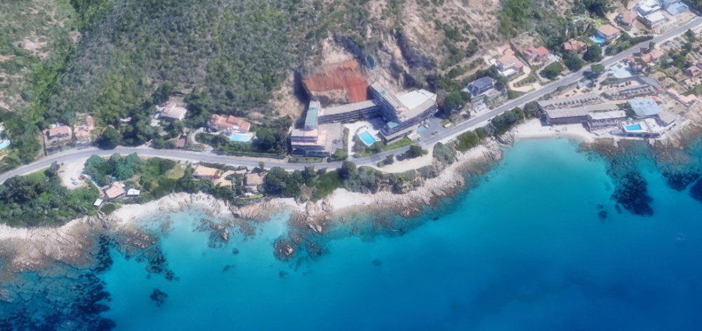 CosySeaside Corsica (2).jpg