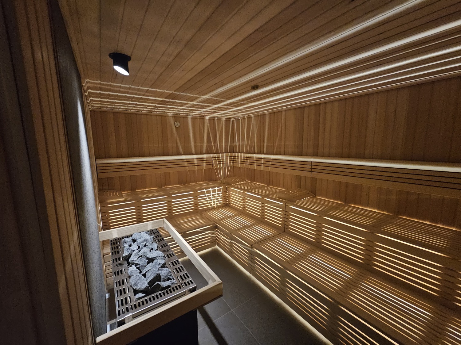 WhatsApp Image 2025-02-15 at 21.12.18 (1).jpeg