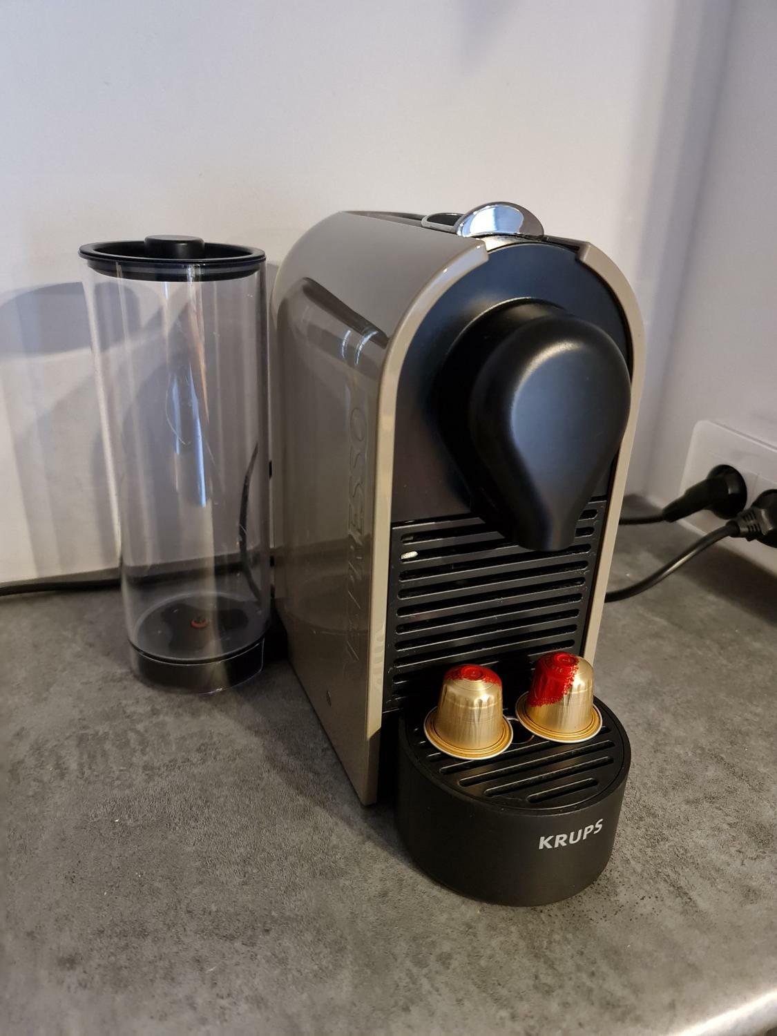 Machine-café-Nespresso.jpg