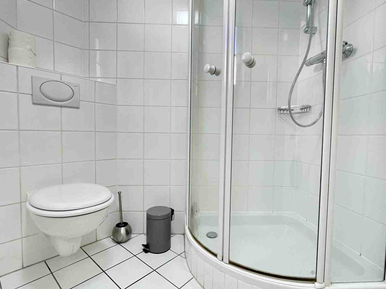 SAD221_(EG) Augustinstraße 10, 92421 Schwandorf (7).jpg