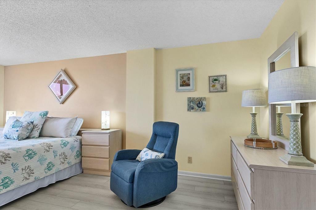 AnyConv.com__d003 (20).jpg