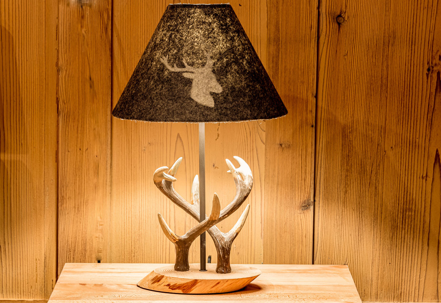 Nacht-Tischlampe 01.jpg