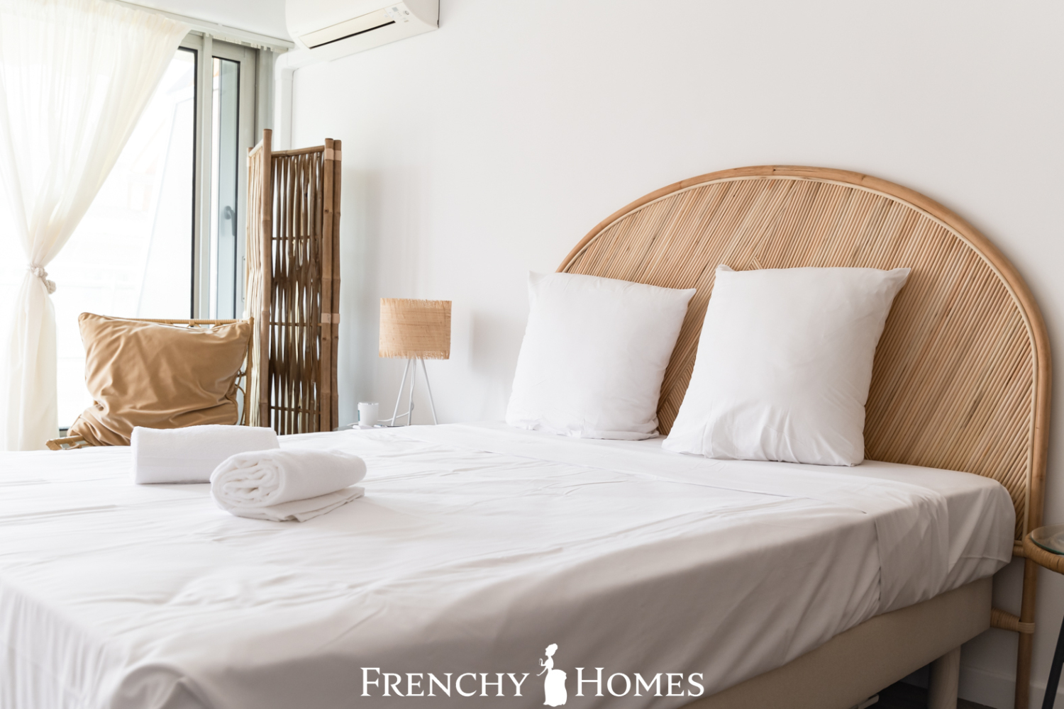 FrenchyHomes23Logo-412.jpg