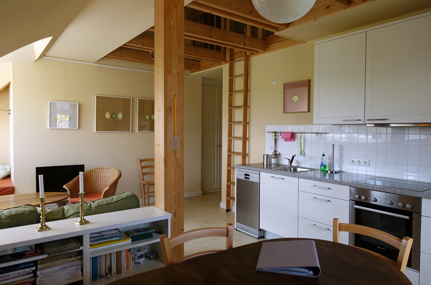 DSC01928-Kü m Gal-1-korr.JPG