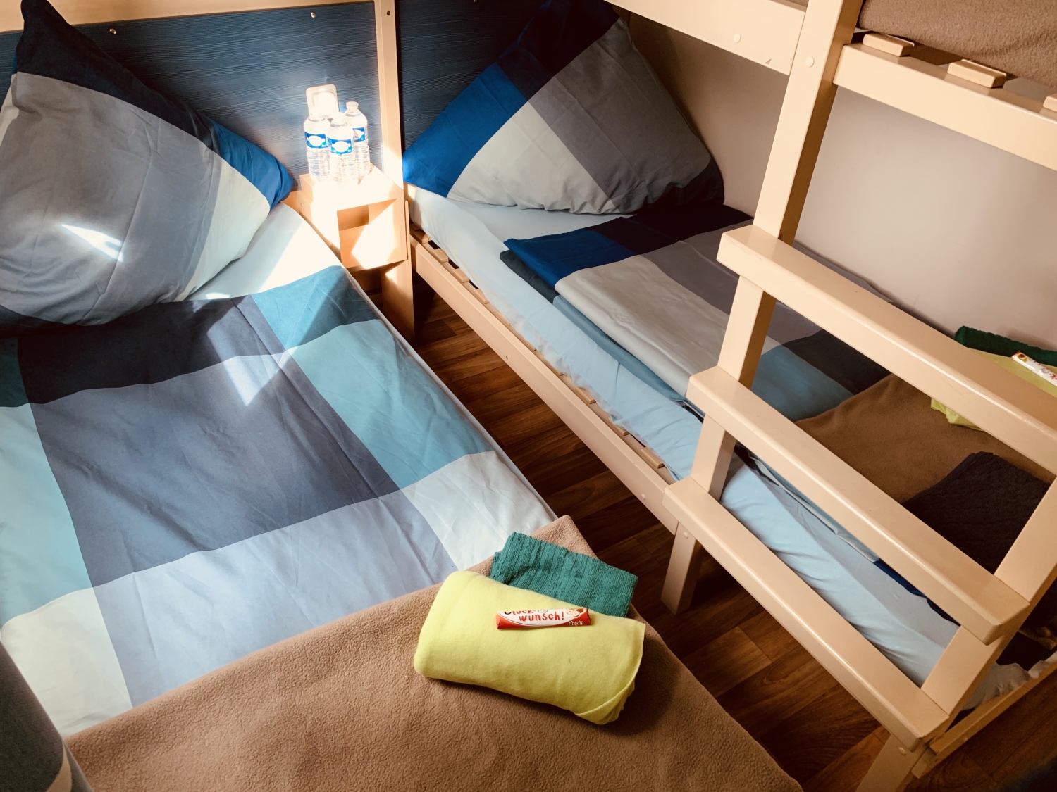 childrens bedroom2.jpg