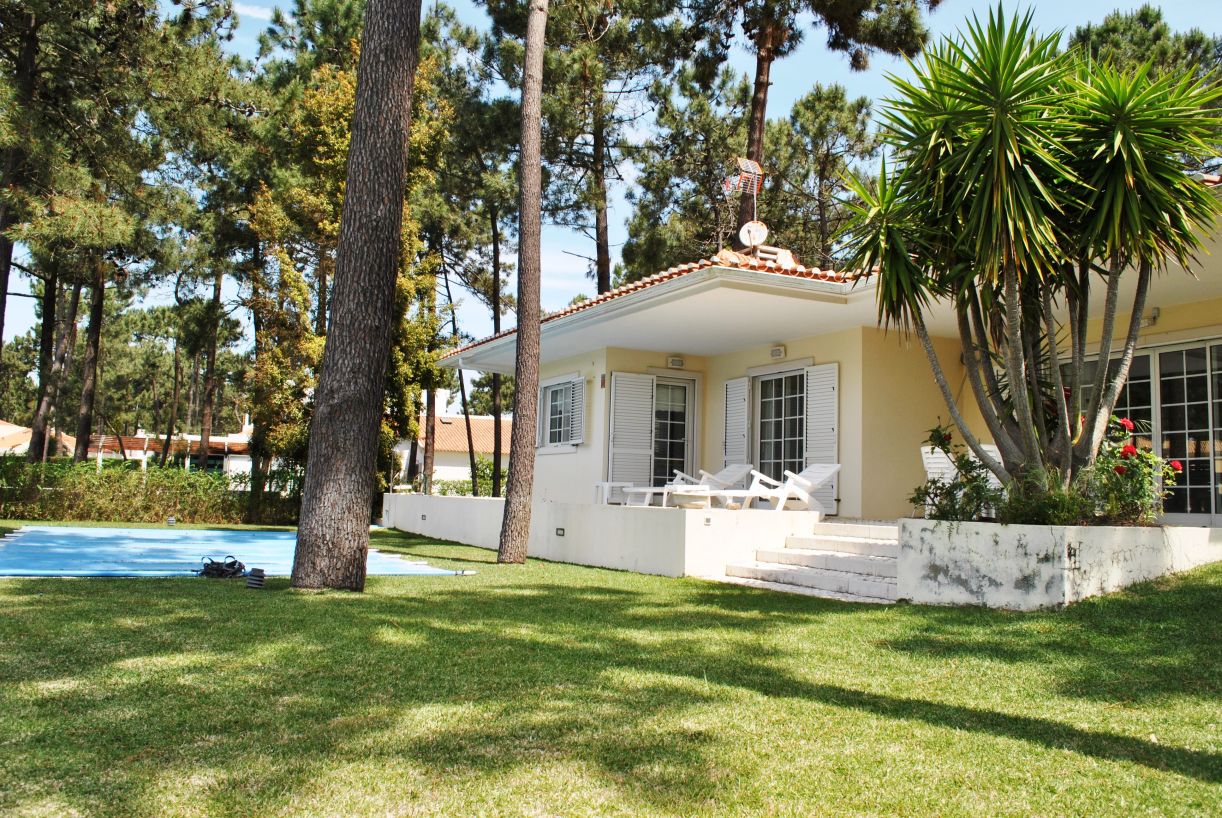 Lisbon Beach Villas Villa 27 Nice ground floor villa in golf resort