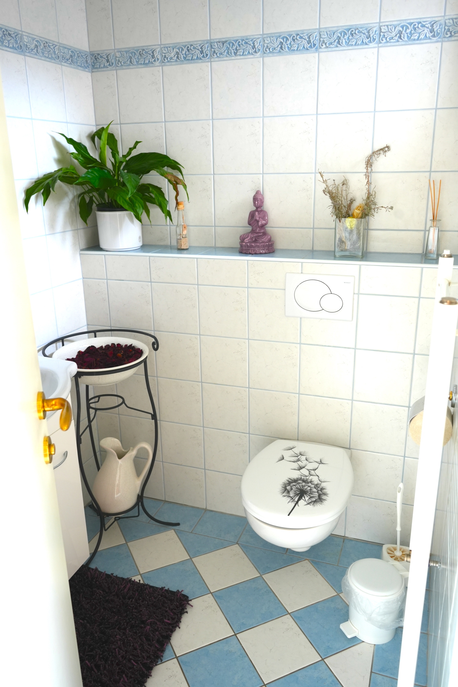 Badezimmer klein01.JPG