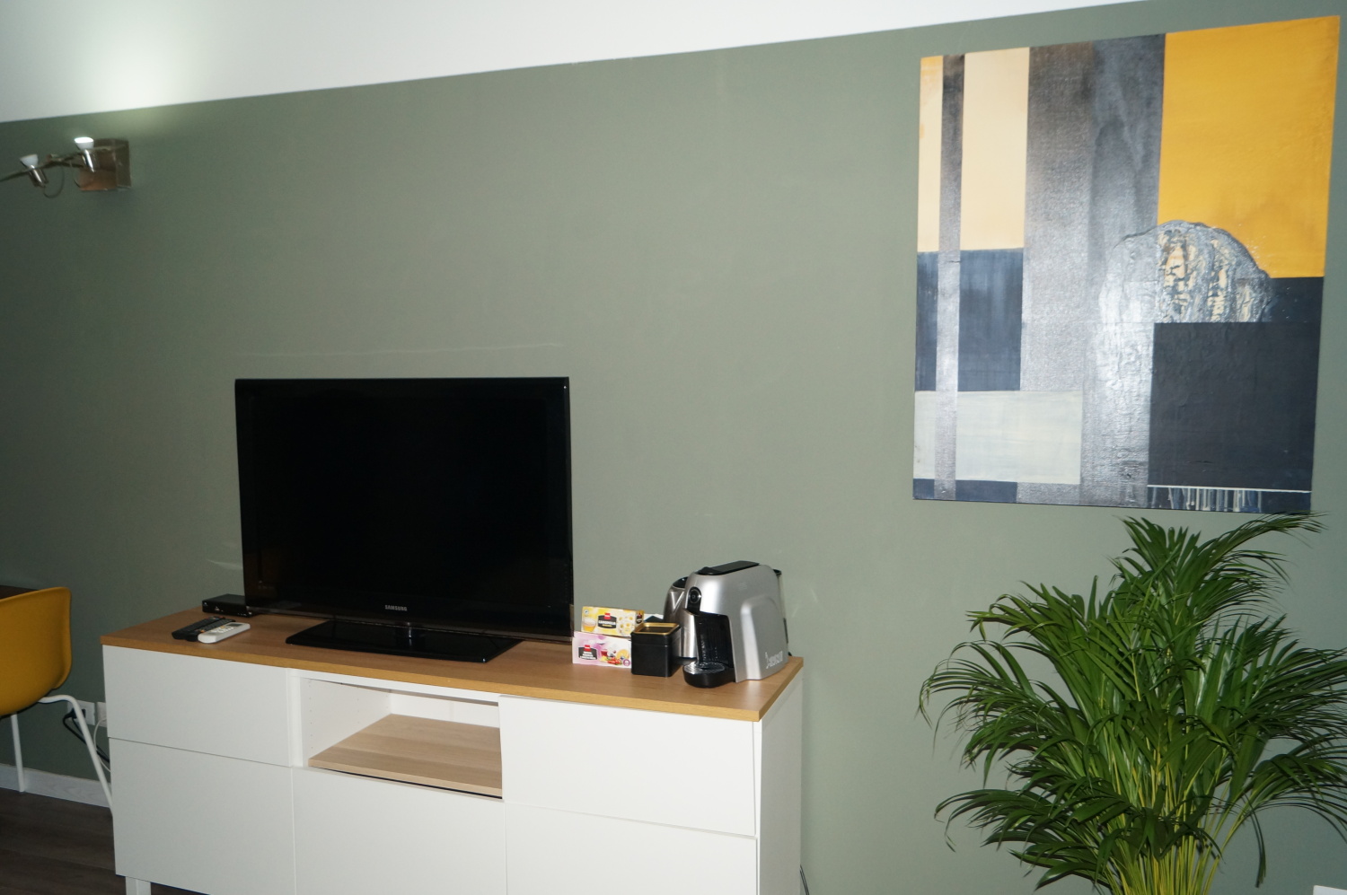 NAVIGLI DARSENA - SOGGIORNO 16.JPG