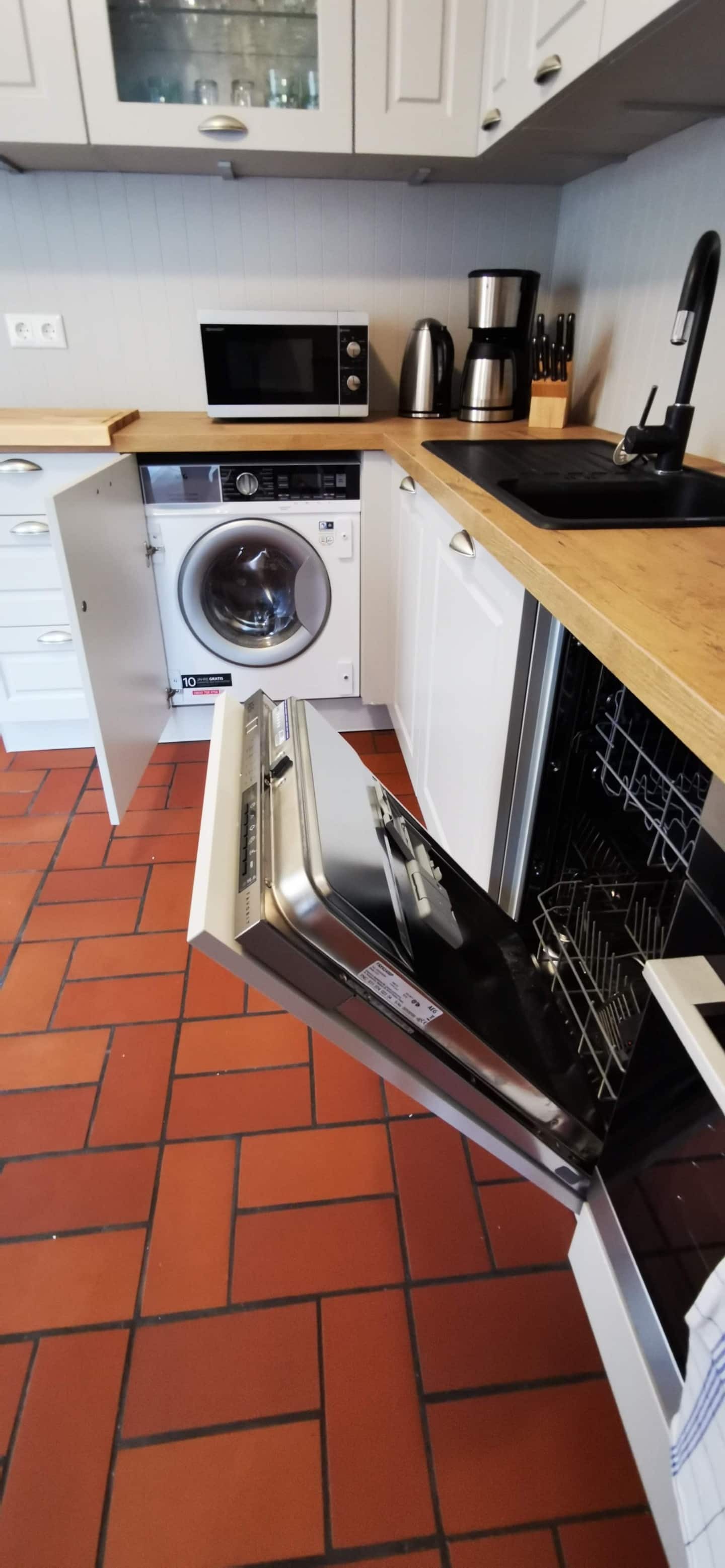 Waschtrockner und Geschirrspüler.jpg