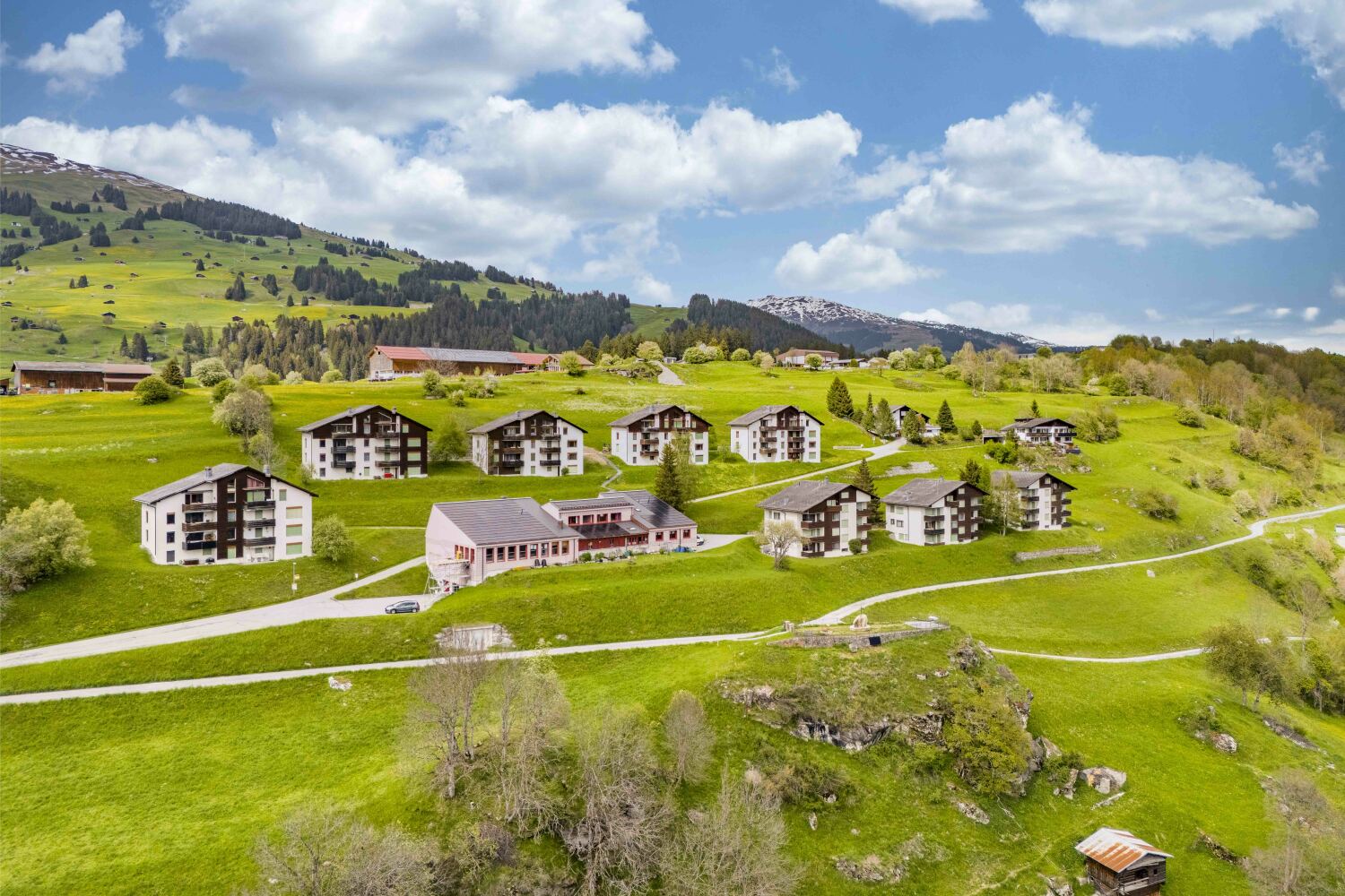 WEB_Willi Immobilien_Brigels, Via Crest la Crusch 20-32.jpg