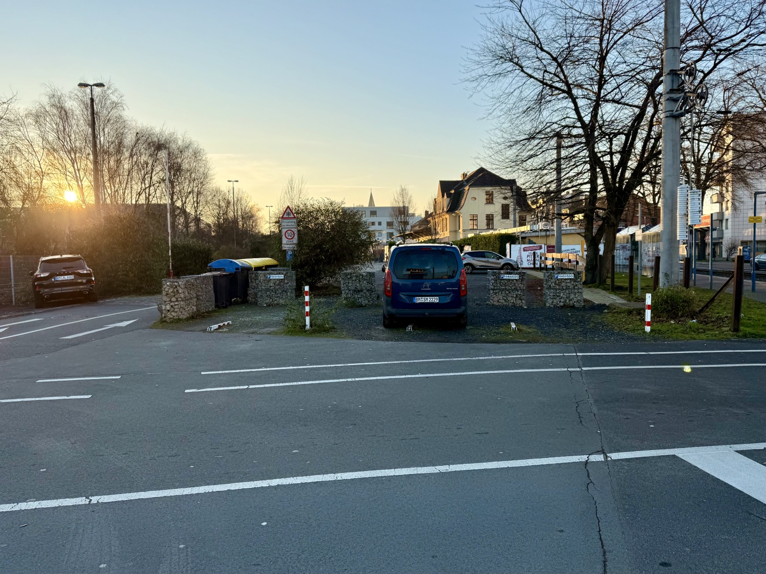 RheinHaven_Parkplatz.jpeg