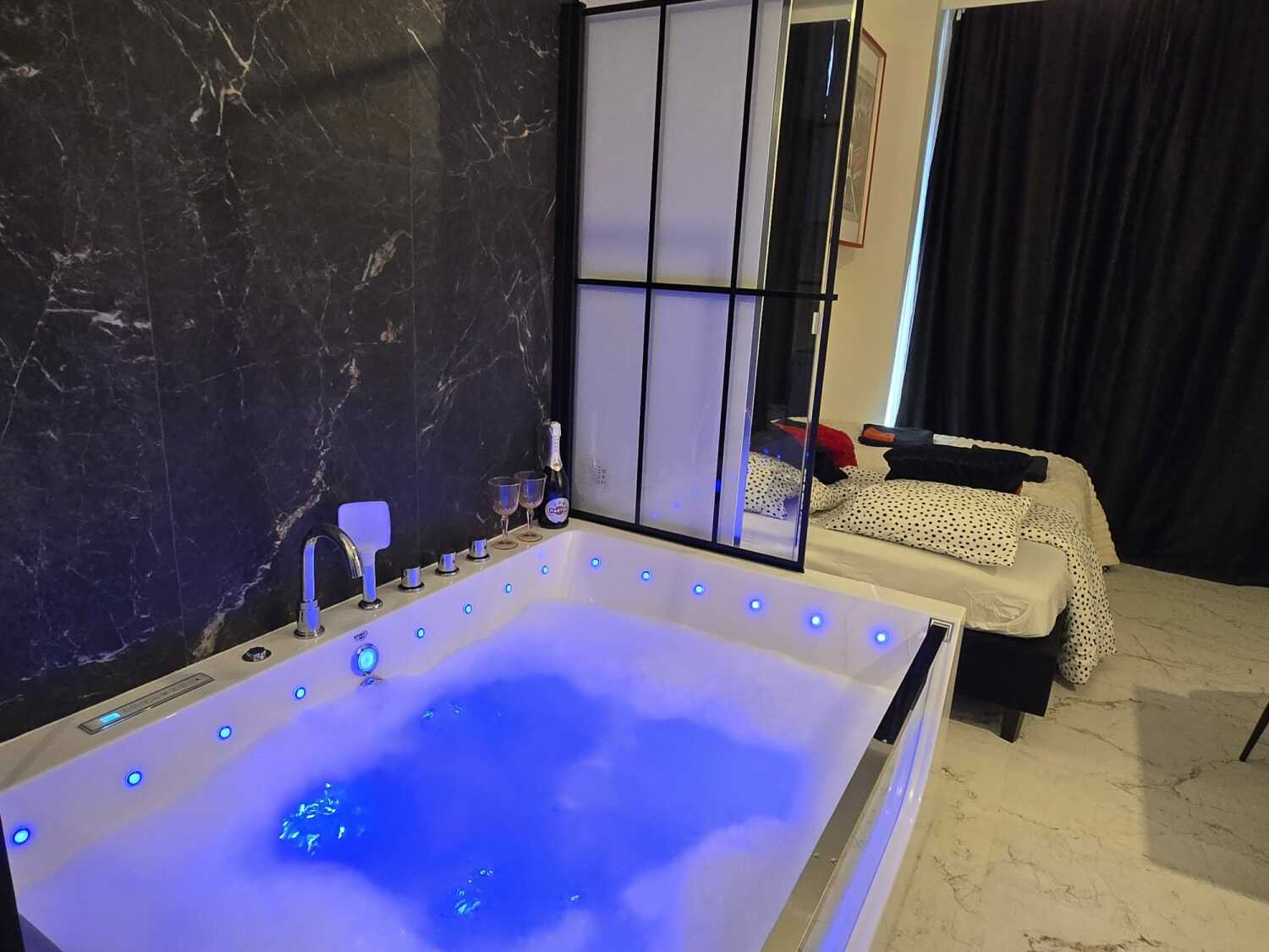 WhatsApp Image 2025-10-21 at 21.23.51 (3).jpeg