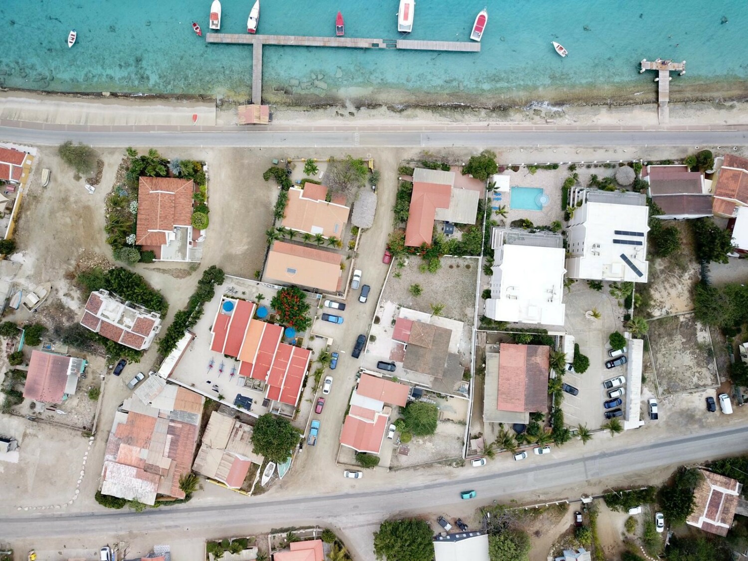 Drone bovenaanzicht 2.jpg