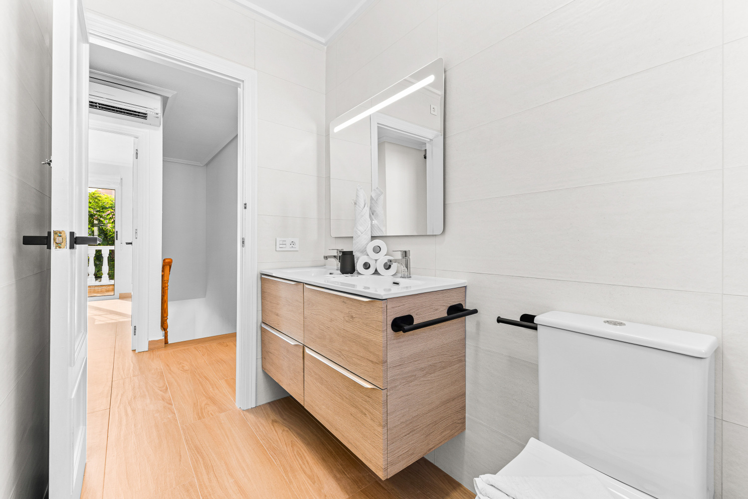 Calle del Ancla 74 - Torre de la Horadada (24).jpg