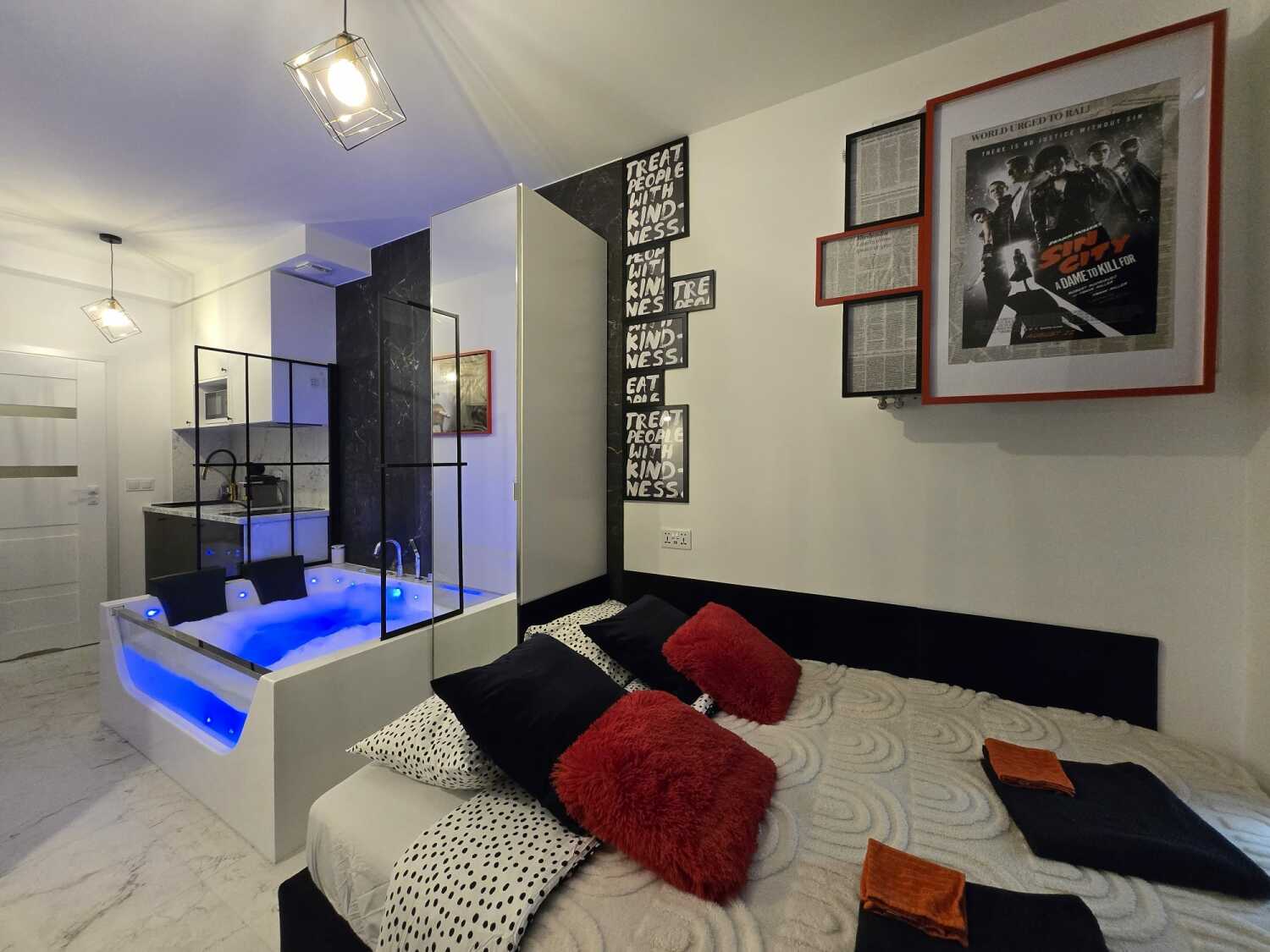 WhatsApp Image 2025-10-21 at 21.23.51.jpeg