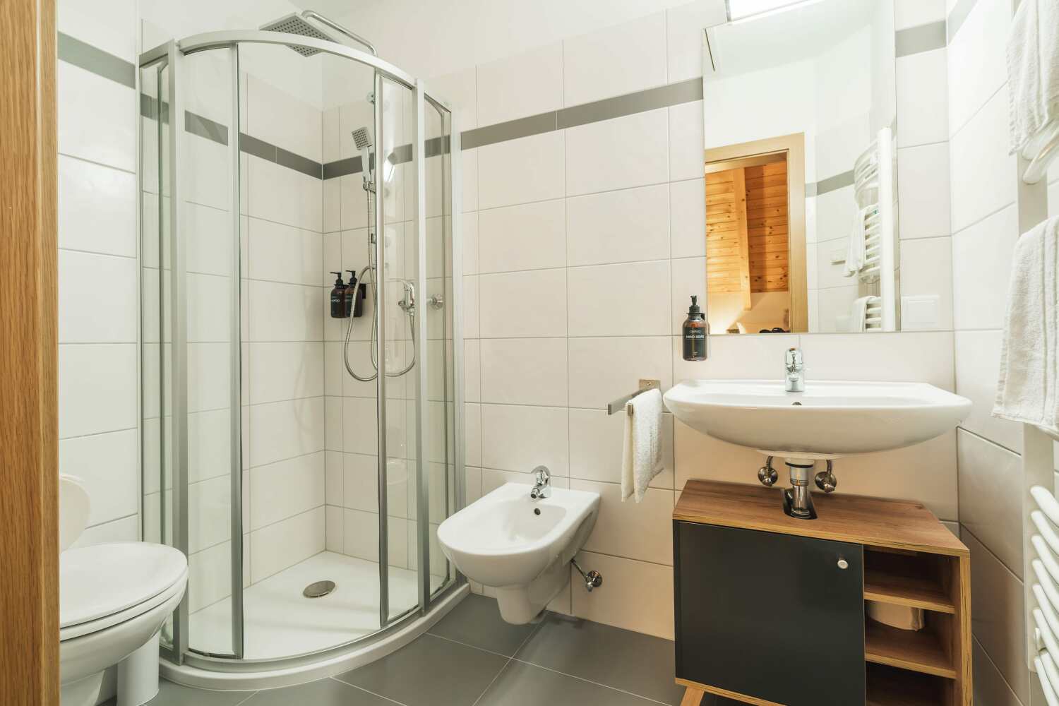 WEB_21_Alpstay_Kuhstadl © Mathias Prägant-min.jpg