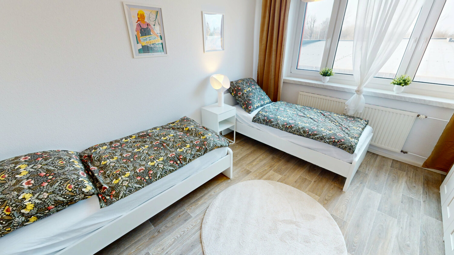 Schlafzimmer (1).jpg