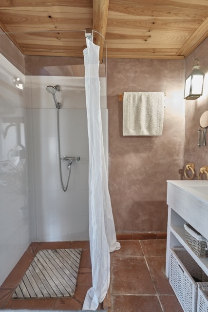 _EVJ4236 en tamaño mediano.jpeg