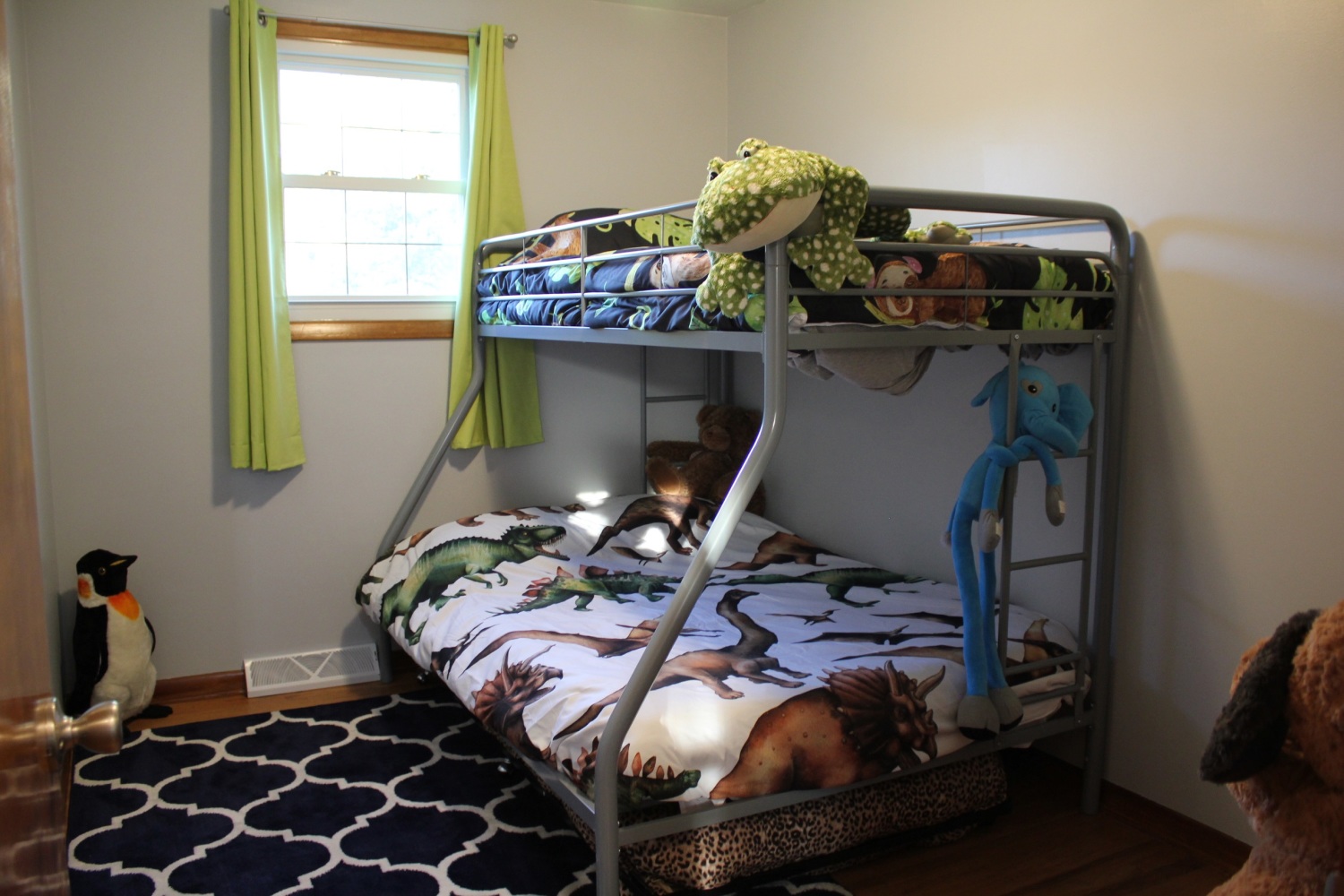 Bedroom 2 Twin over Full Bunkbed with Trundle.JPG