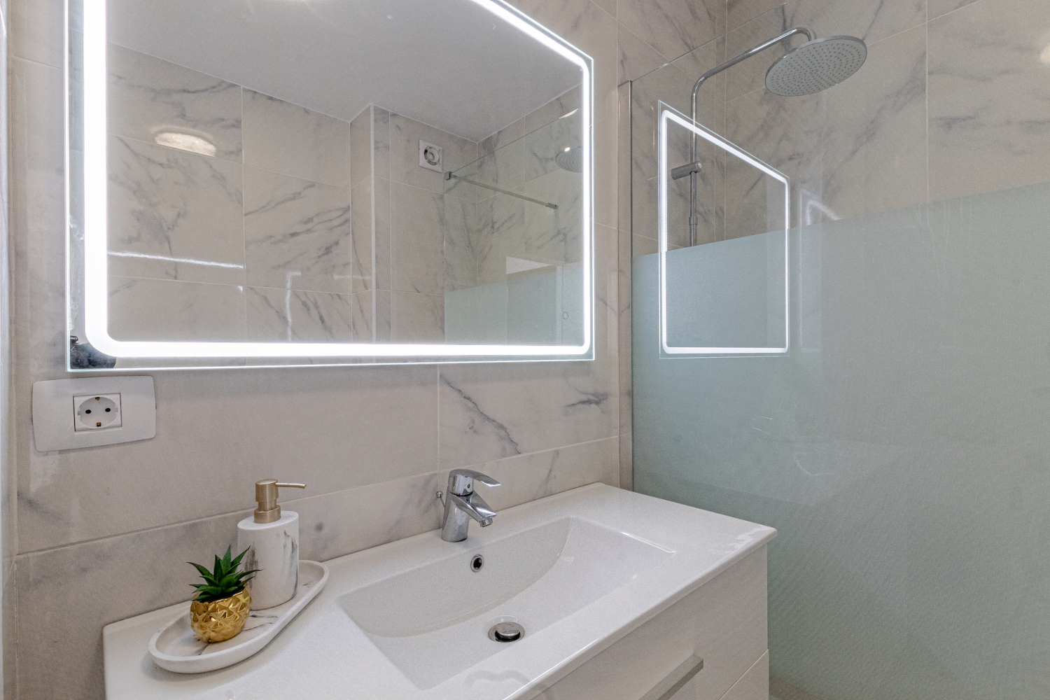 1 Bedroom Apartment with ocean view Puerto de Santiago Tenerife125.jpg