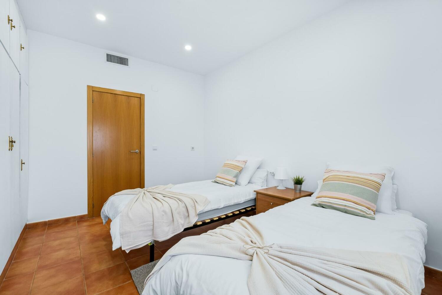 DORMITORIO 2 CAMAS (19).jpeg