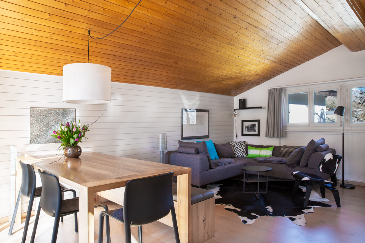 7O3B2958 copy Large.png