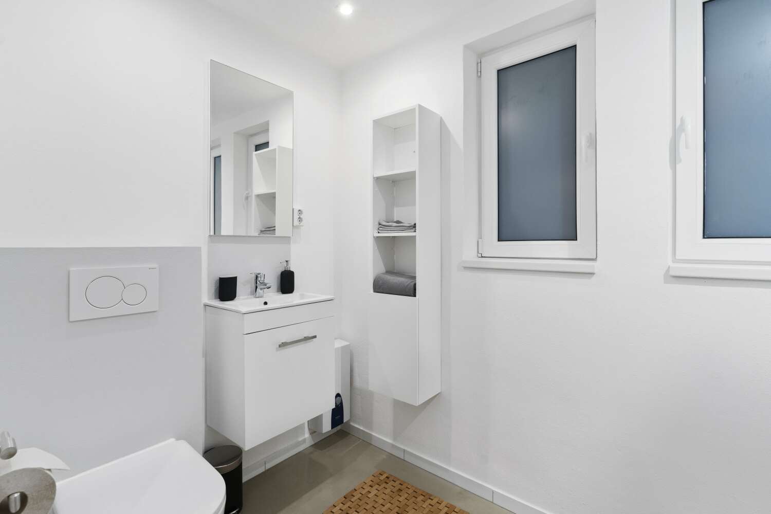 DSC05689 (1)-min.jpg