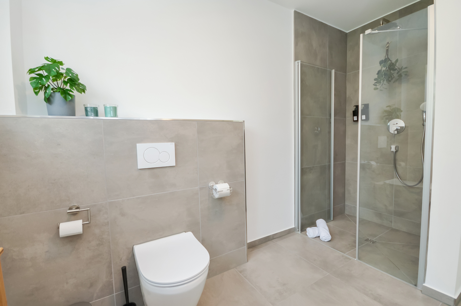 DSC_0008_edited (1).jpg