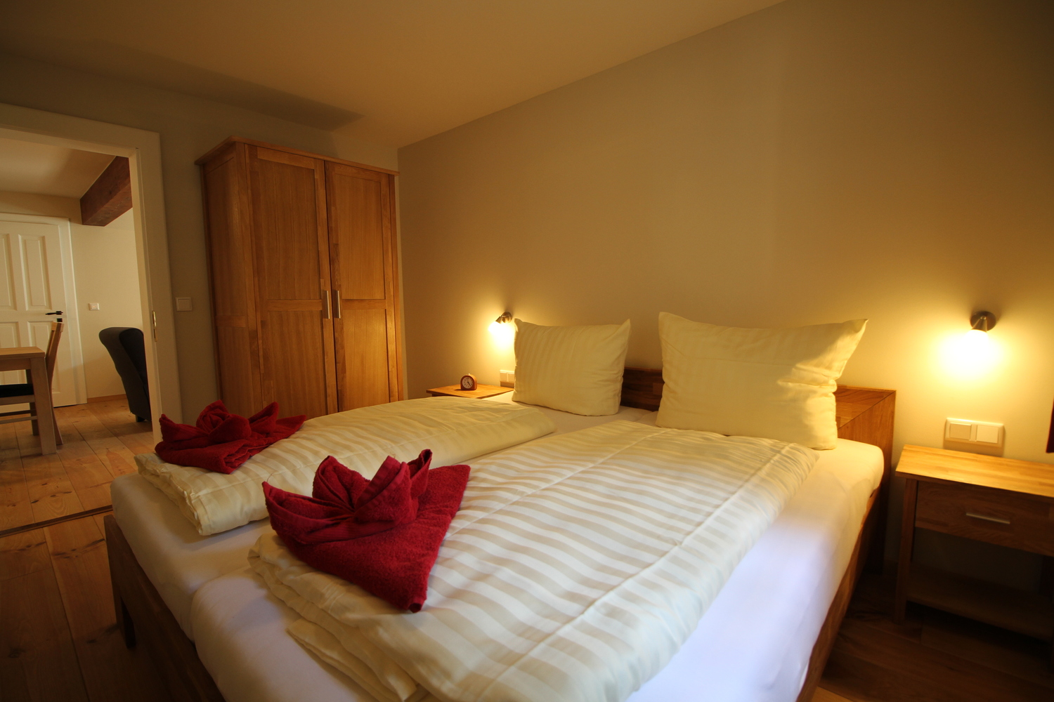 9. Das zweite Schlafzimmer 2019_06_17_1180.JPG