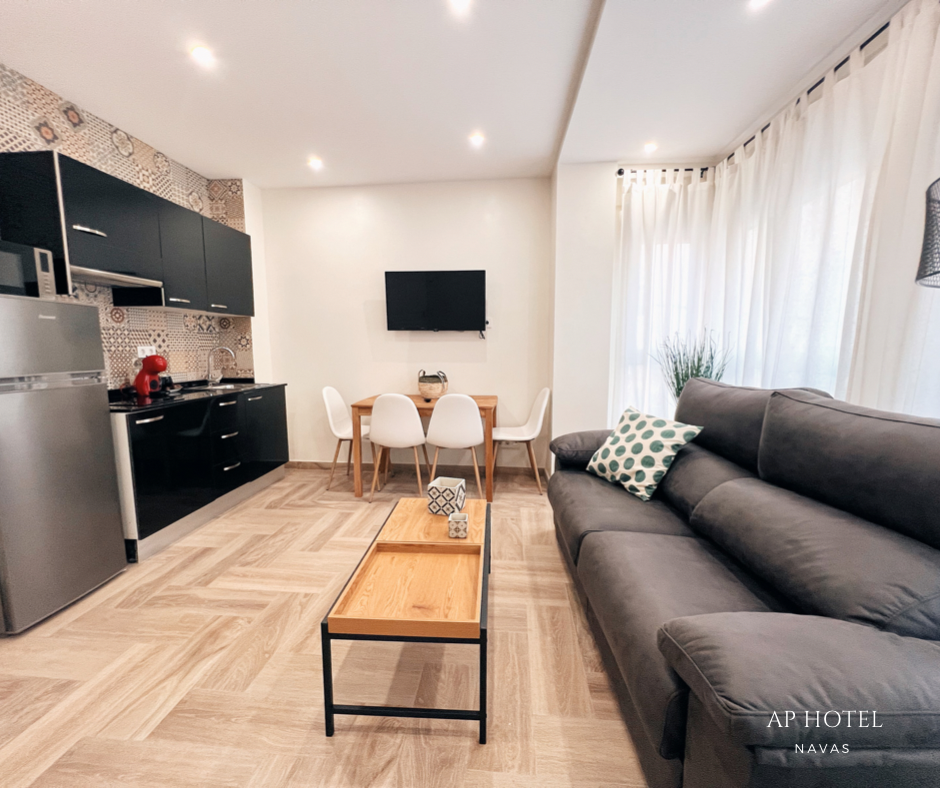 AP HOTEL NAV - 018.PNG