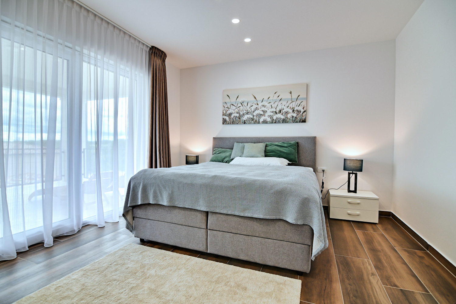 Schlafzimmer OG rechts-1.jpg