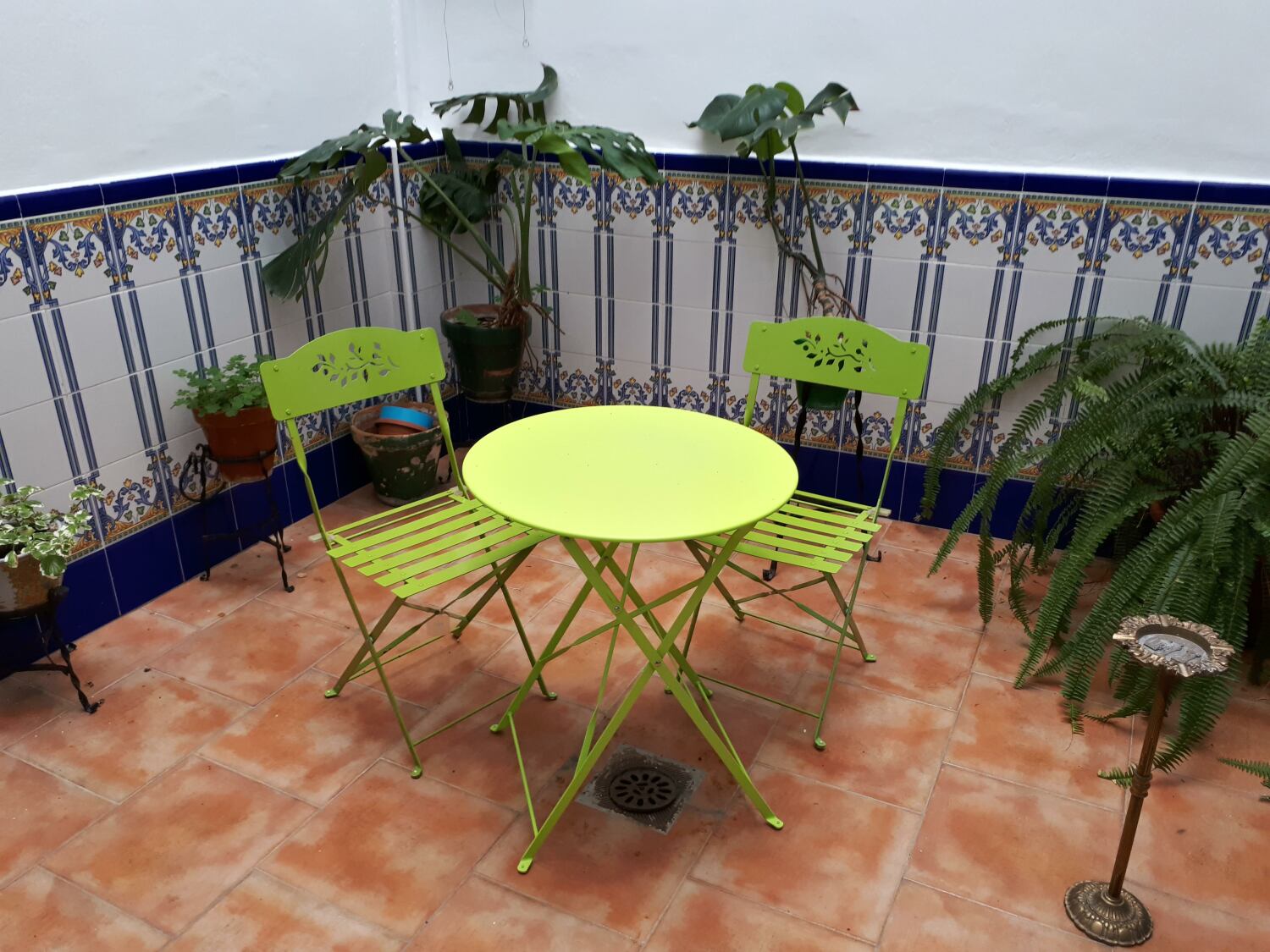 Patio1.jpg