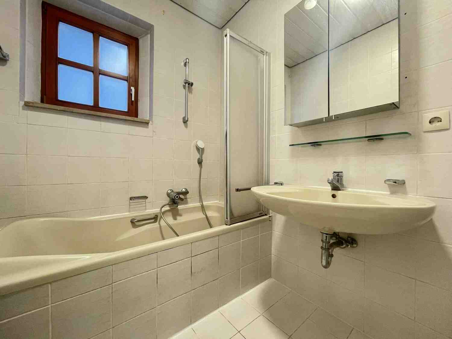 SAD262_(OG) Fichtlstraße 8, 92421 Schwandorf (5).jpg