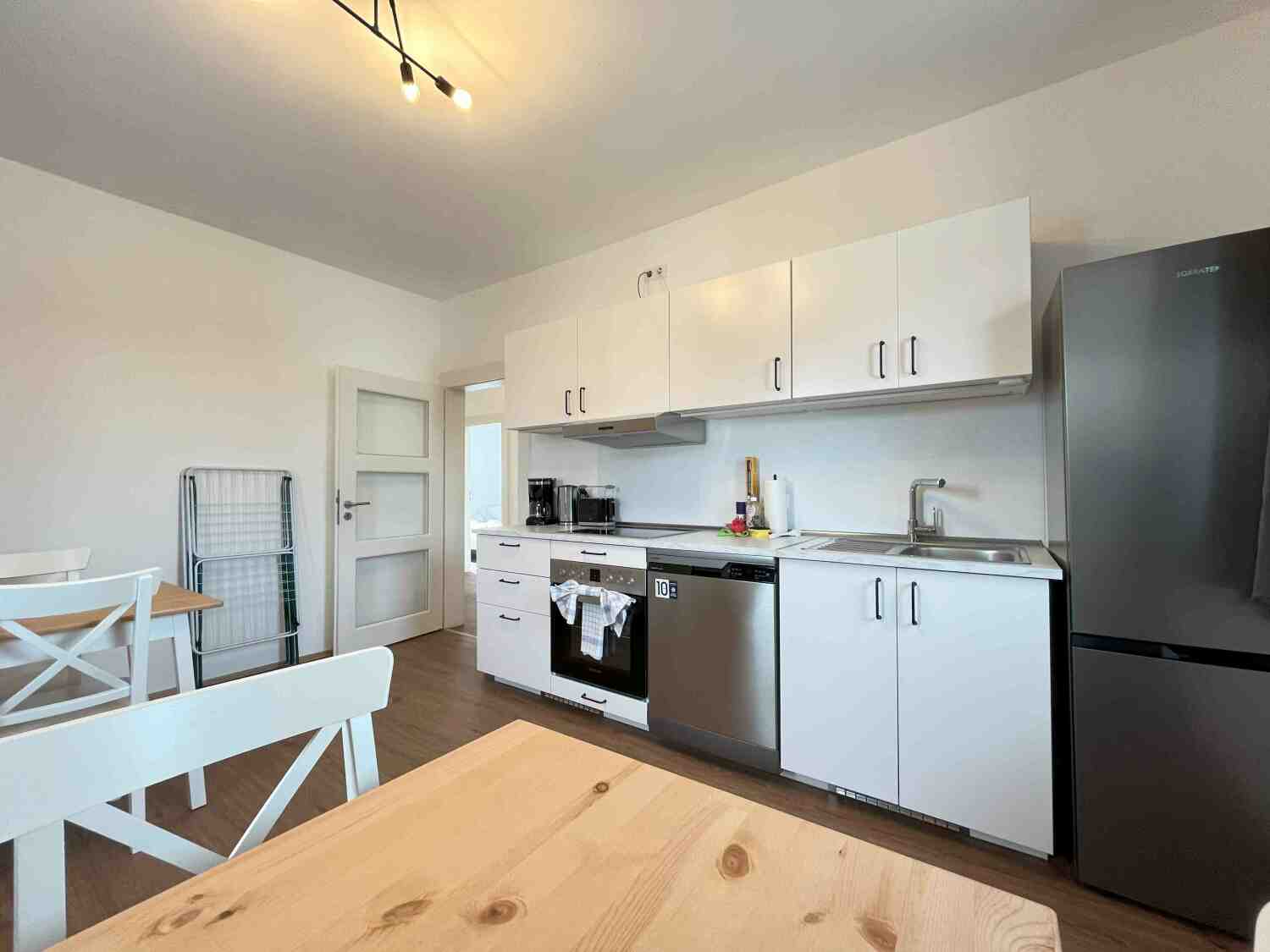 SAD231_(EG) Gabelsbergerstraße 1, 92421 Schwandorf (2).jpg