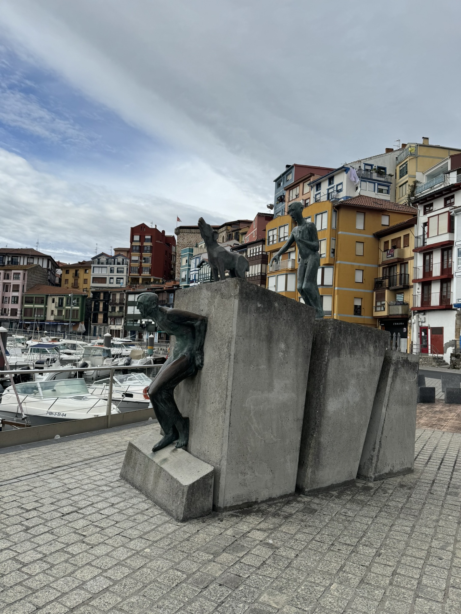 AIJO puerto de Bermeo1.jpeg