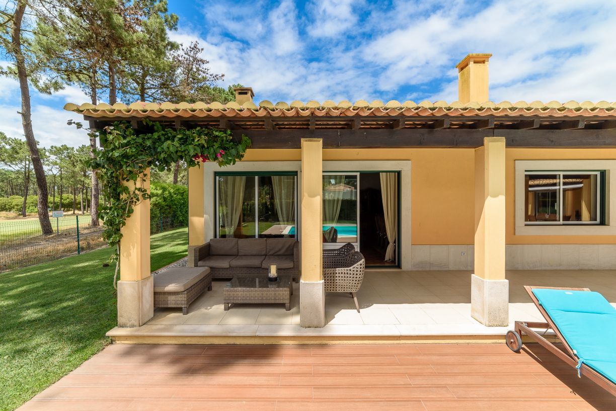 Lisbon Beach Villas Villa 18 Lovely 4 bedroom holiday villa in golf