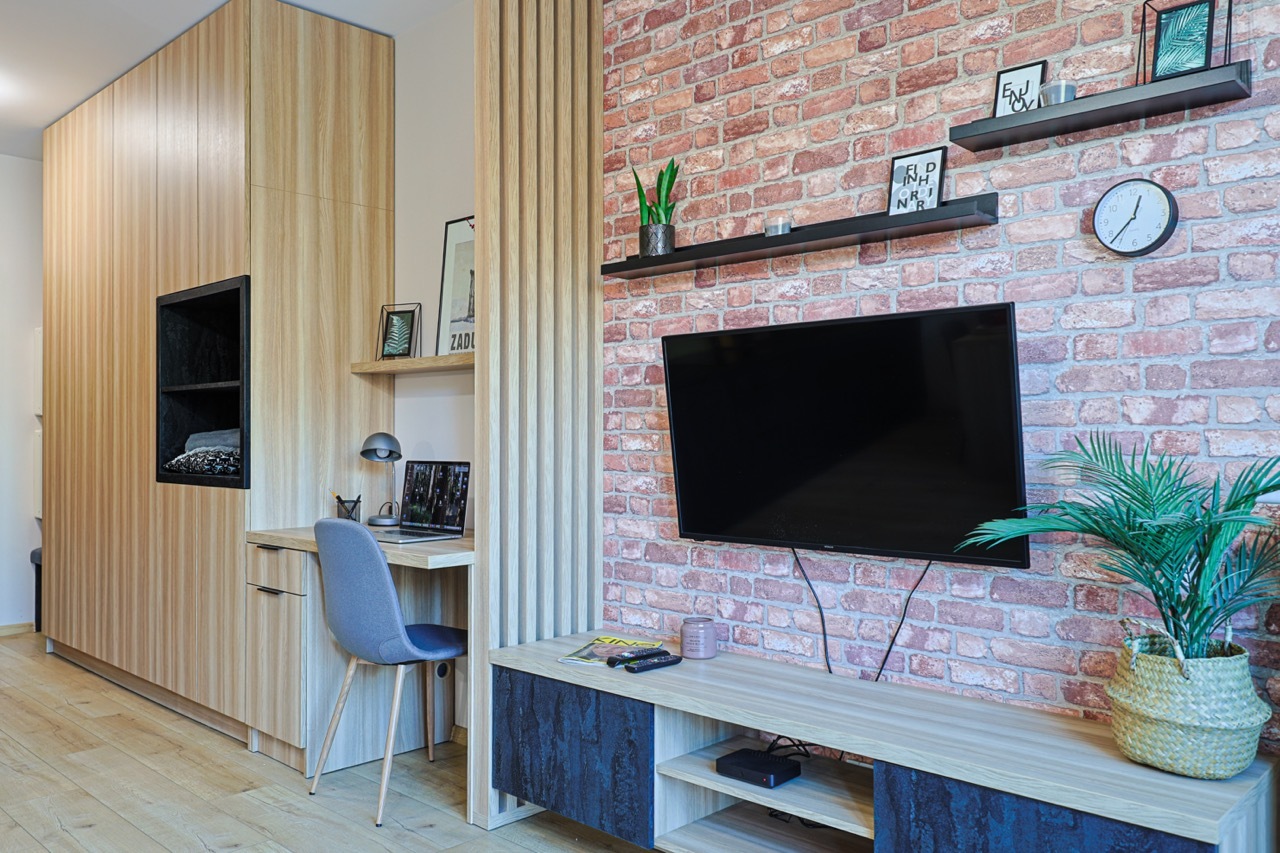 ceglana sciana booking twojgospodarz Łódź Duży.jpeg