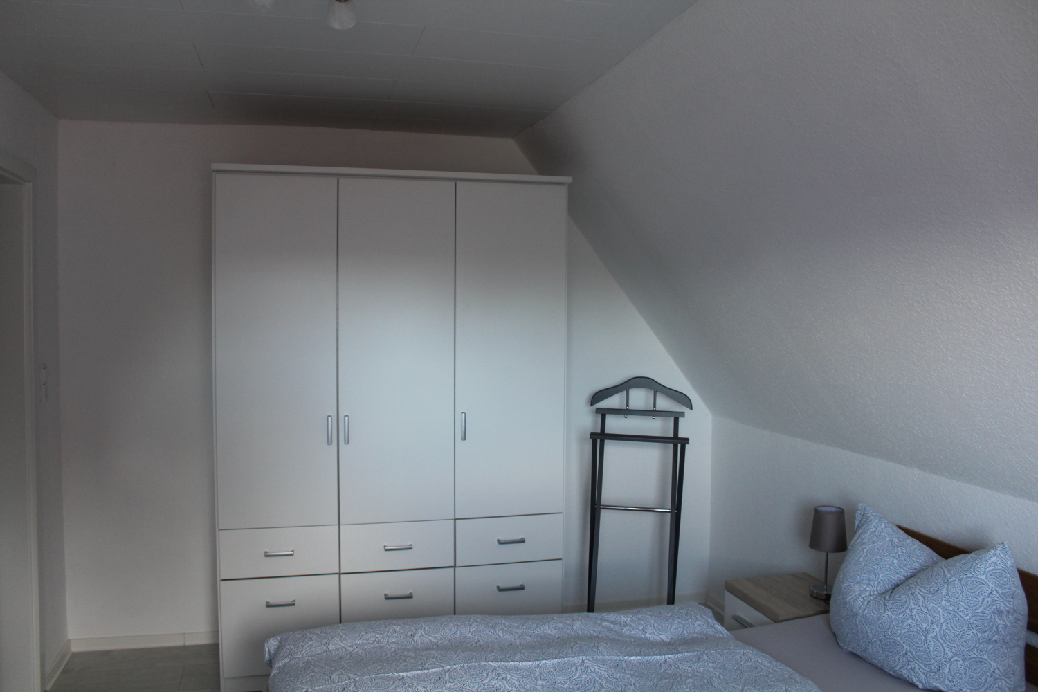 Schlafzimmer Dachgeschoß Gemütlichkeit.jpg