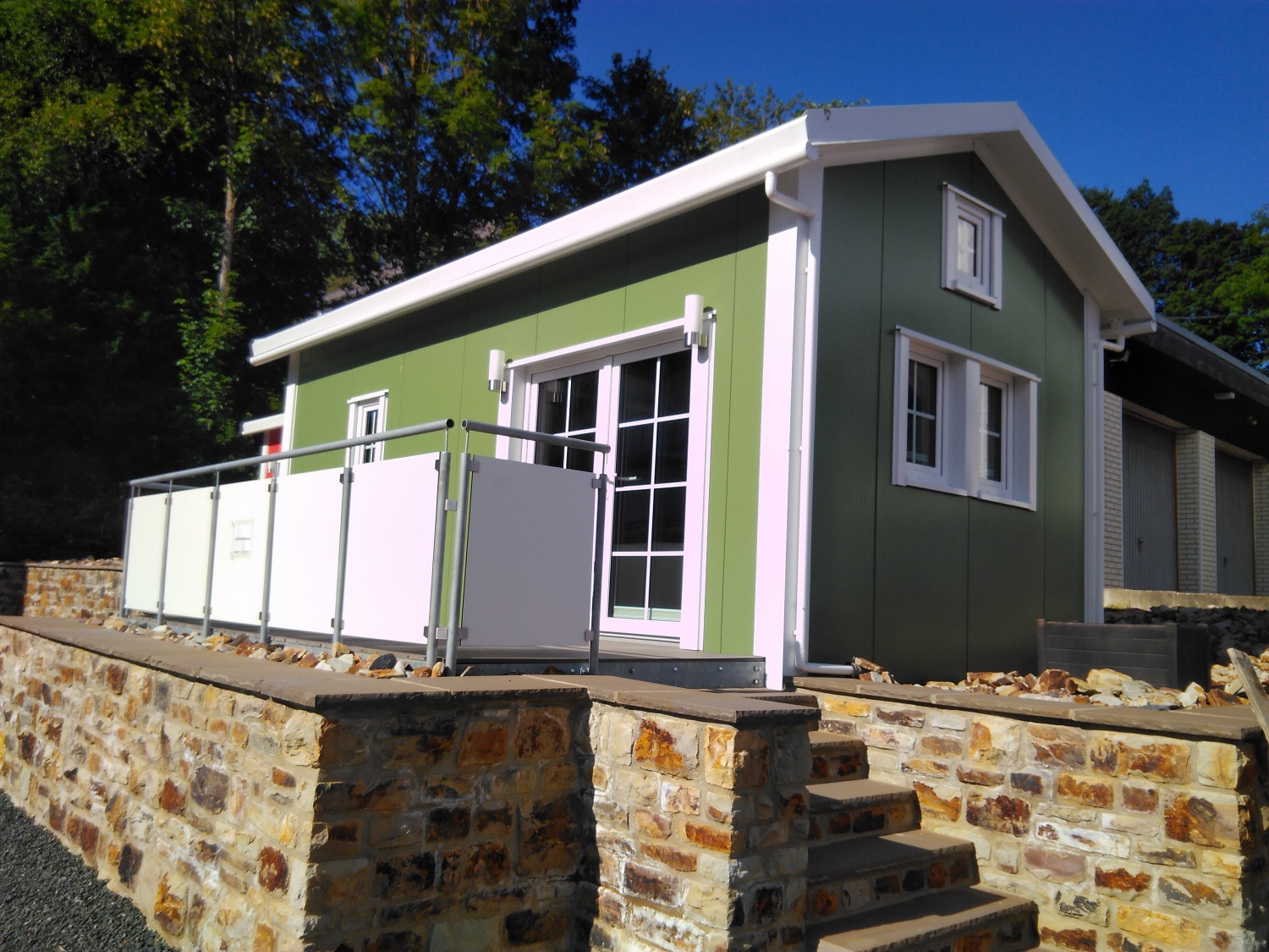 Grün 2 Sommer 2022 (3).jpg