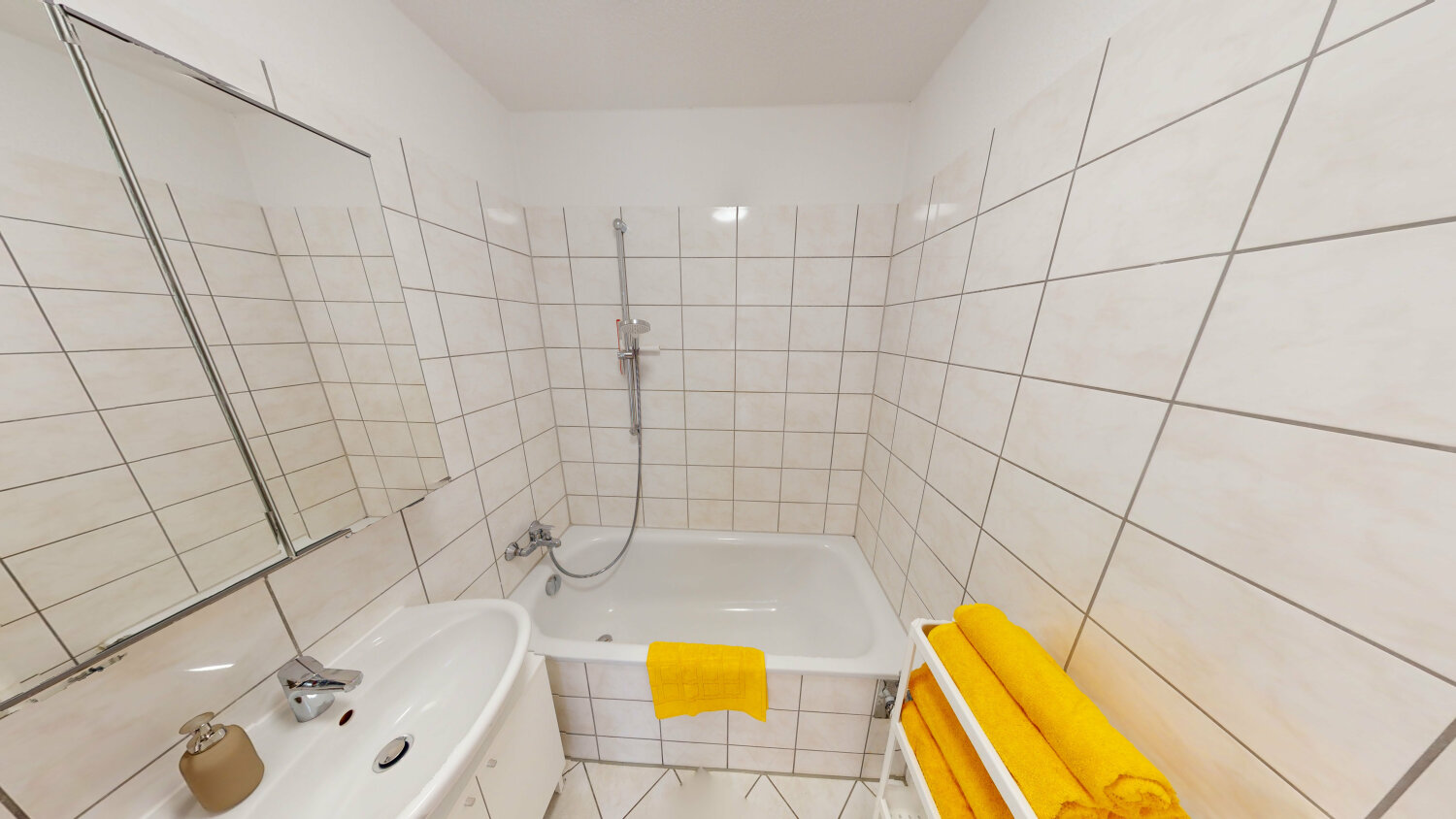 Johannes-Dick-Str. 41 Badezimmer.jpg