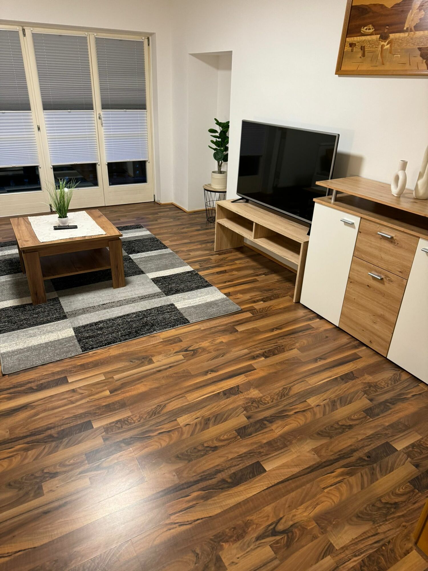 WhatsApp Image 2024-02-16 at 18.06.24 (1).jpeg